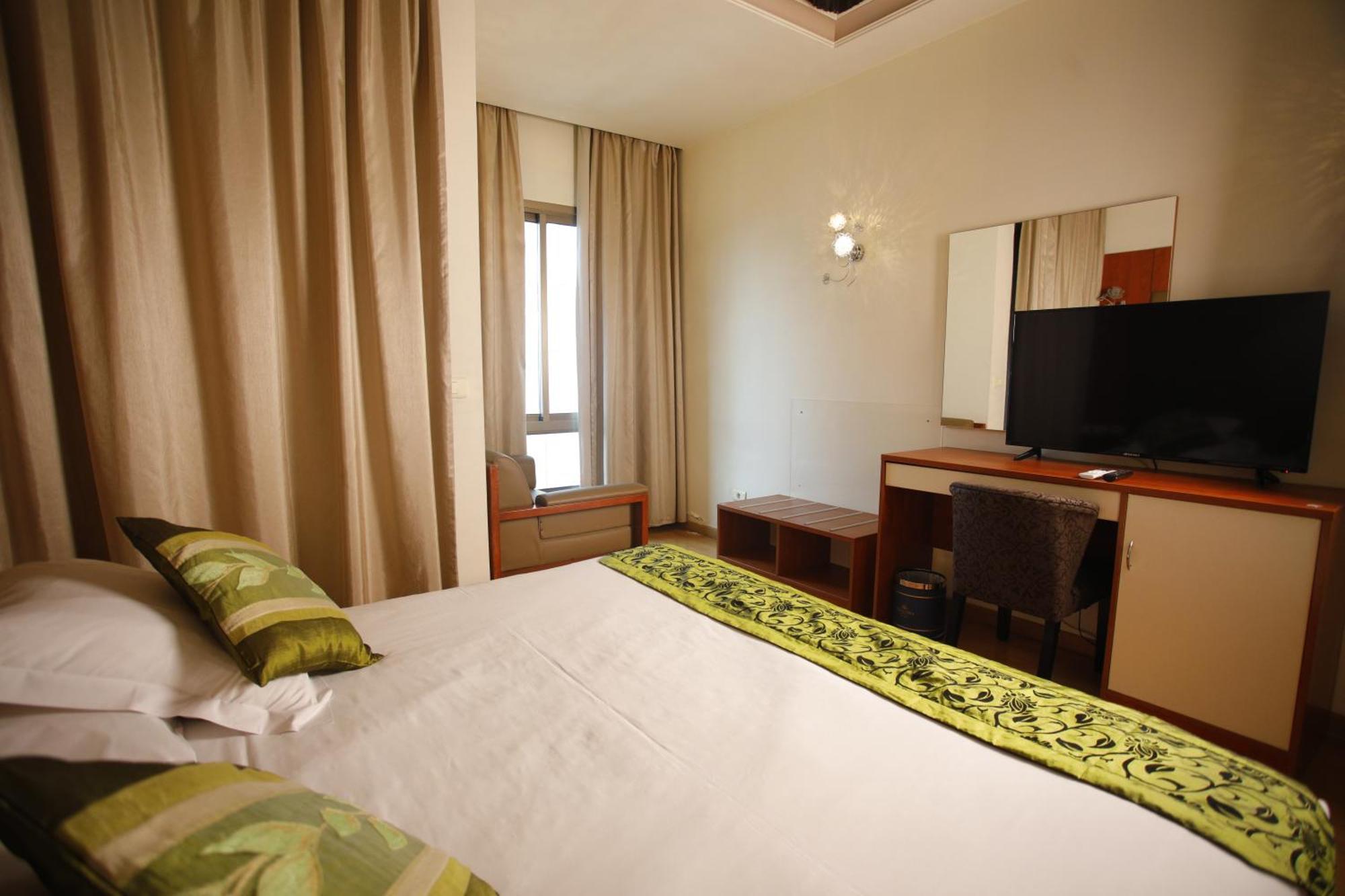 Princessa Hotel Jounieh Luaran gambar