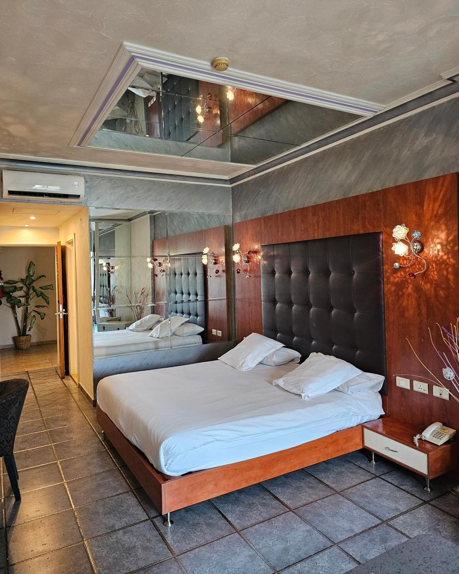 Princessa Hotel Jounieh Luaran gambar