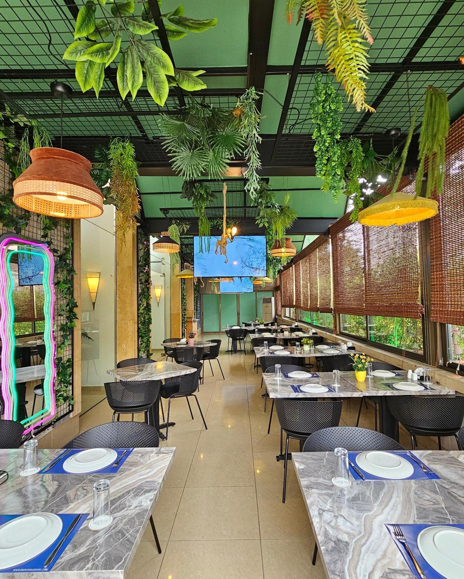 Princessa Hotel Jounieh Luaran gambar